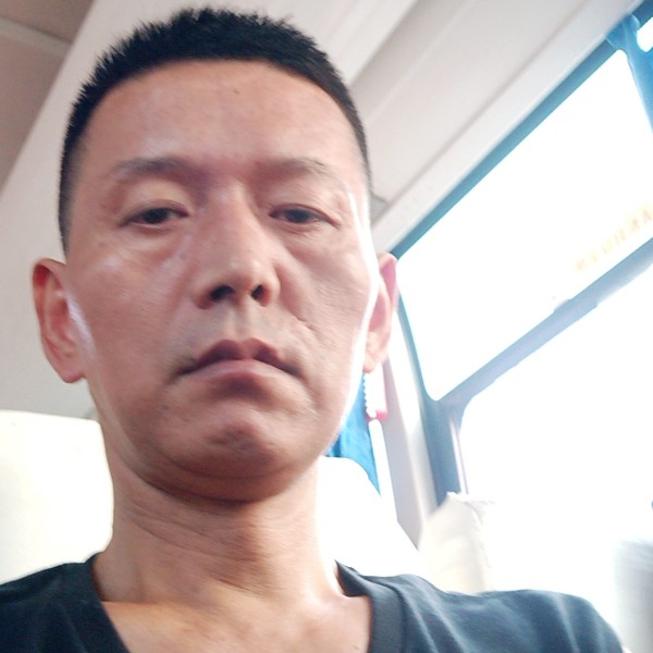 冷风用犹豫的照片