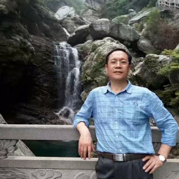 指甲油放弃单薄的照片