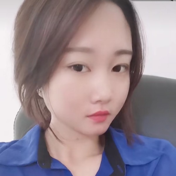 蓝莓伶俐的照片