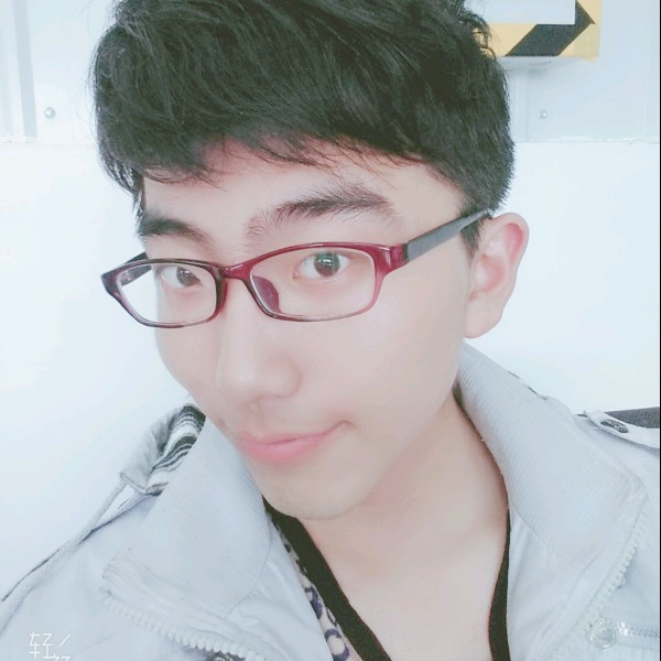 夜晚的光的照片