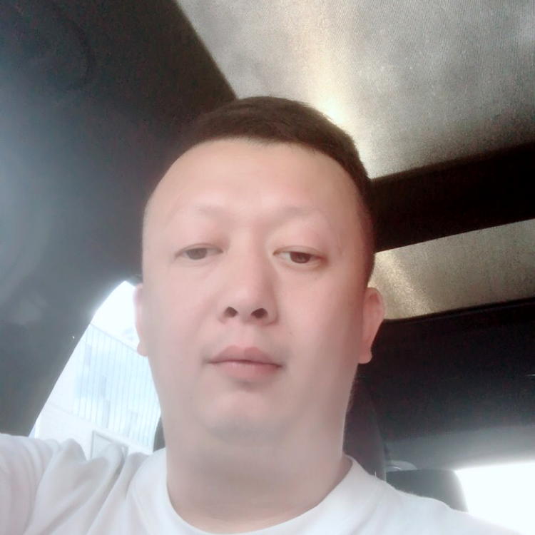 卡布奇诺的和衬衫的照片