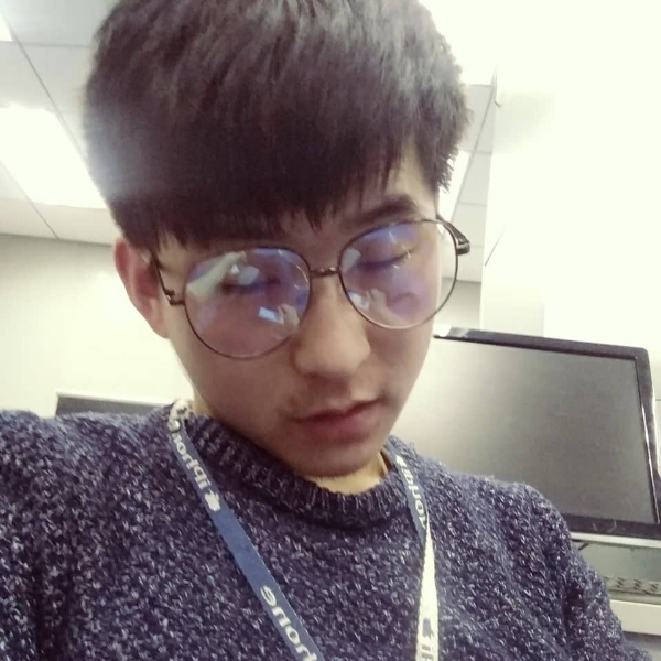 不解的茉莉的照片