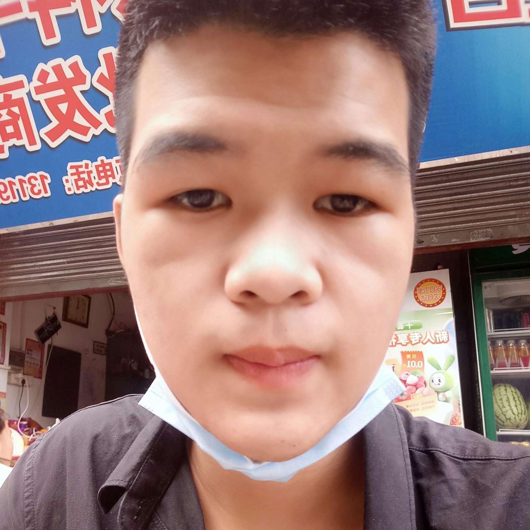 黄华德的照片