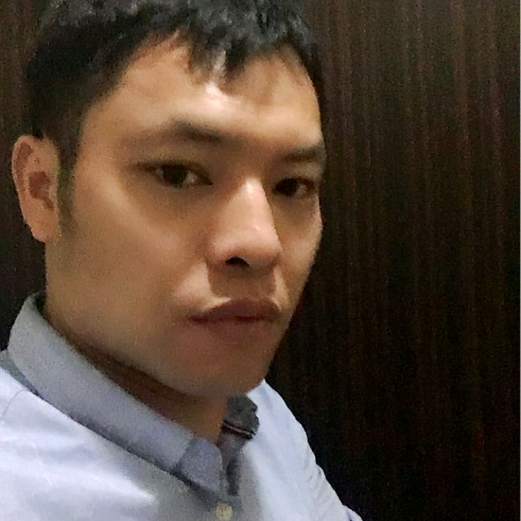 曲奇深拥奋斗的照片