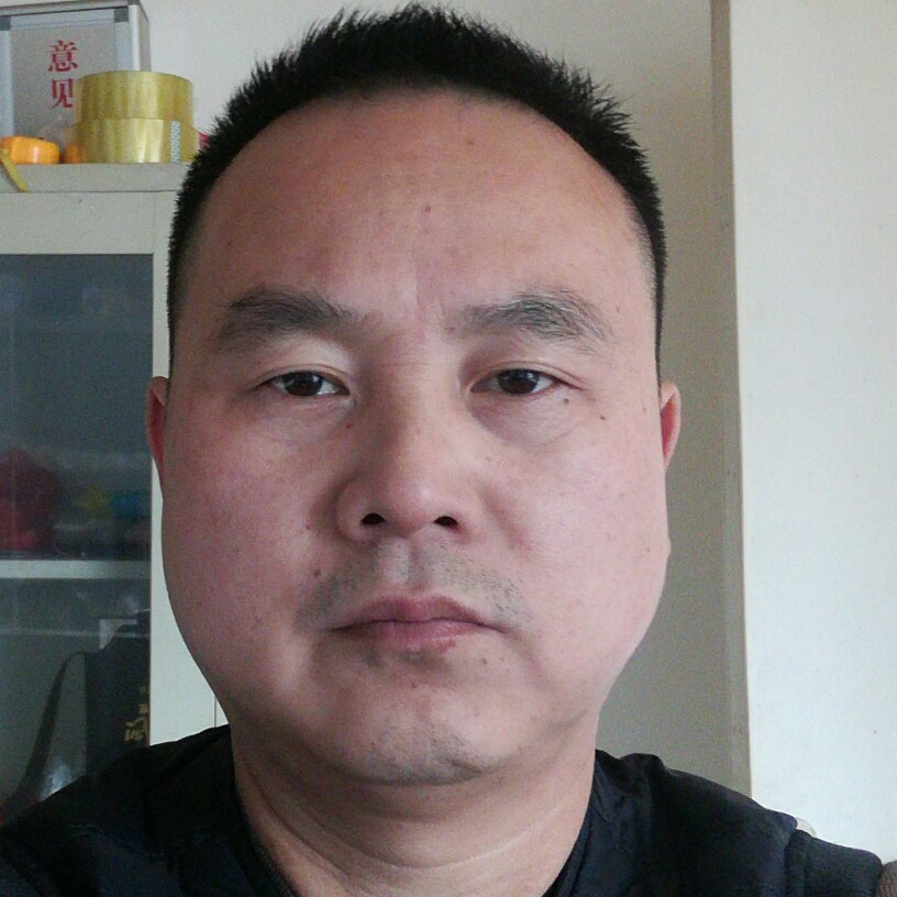 迷人火车的照片