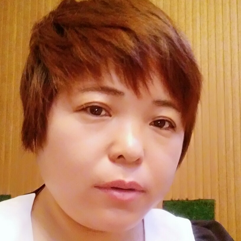 邓燕子的照片