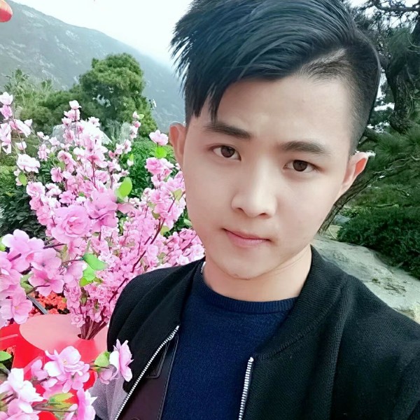 久 爱 于 心℡的照片