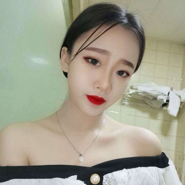 闹雅婷的照片