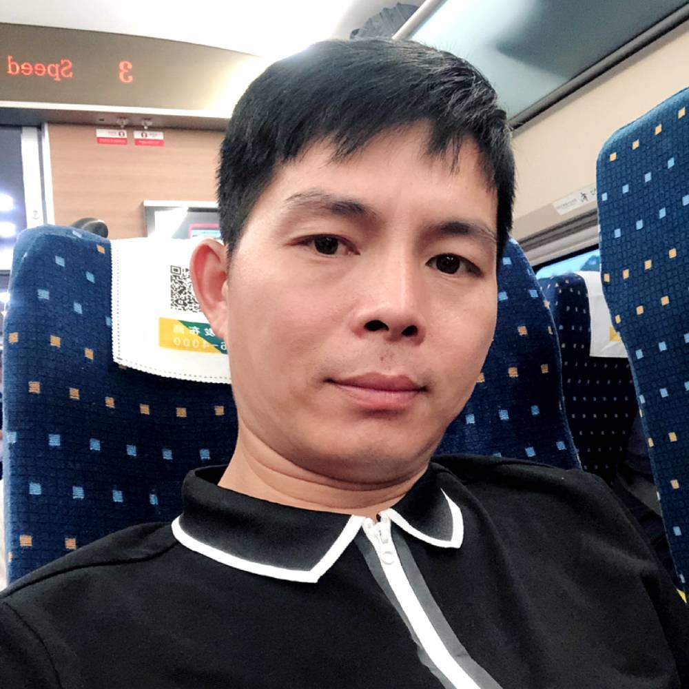 羽毛激情的照片