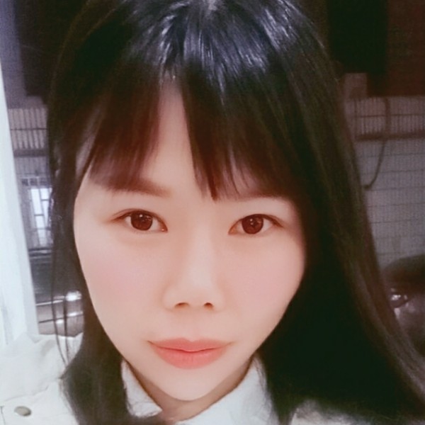 梨涡，浅笑的照片