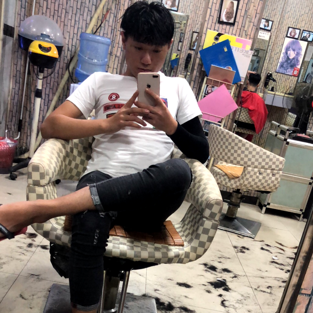 花臂小伙ojkm的照片