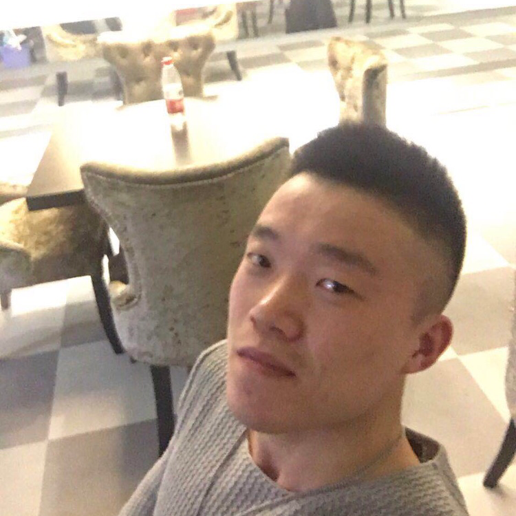 杨九哥的照片