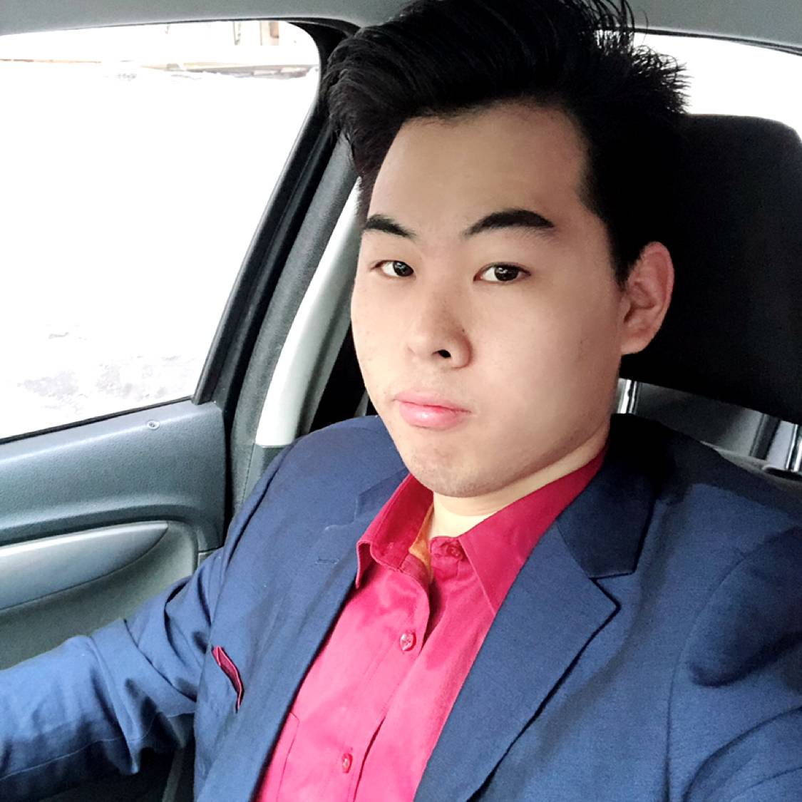 鱼深拥迷离的照片