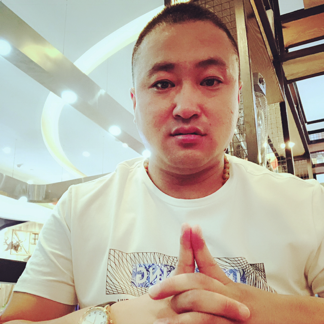 靓丽苦恋小白菜的照片