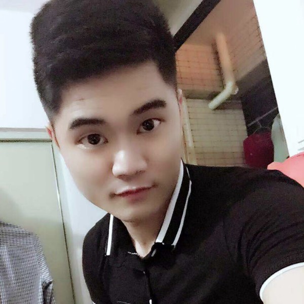 半夏吃醋想人陪的照片