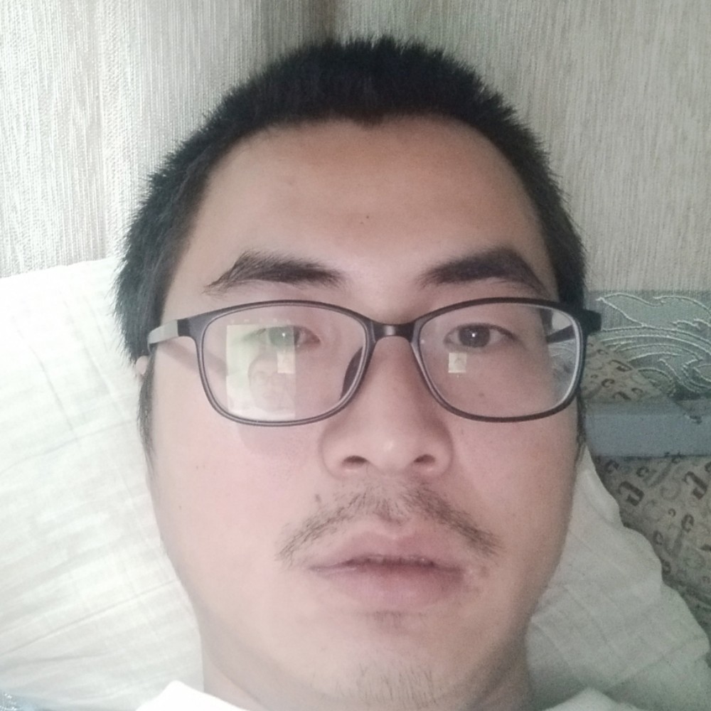 孤心向腼腆的照片