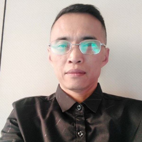 爱你就包容你的照片