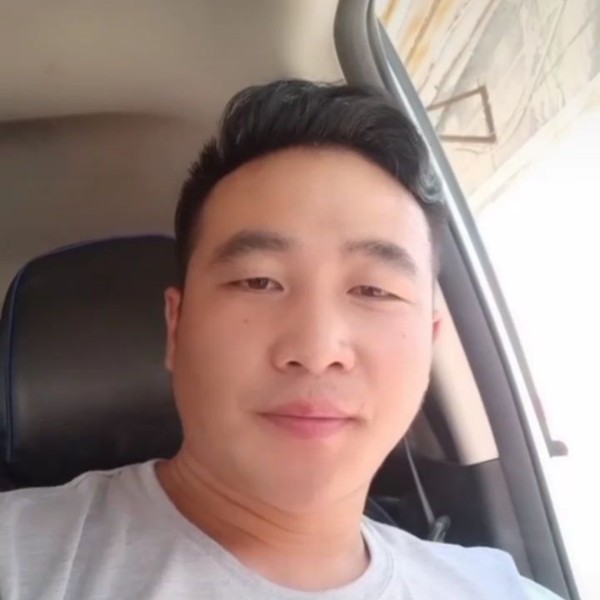 何自在的照片