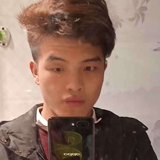 琉璃下的忧伤的照片