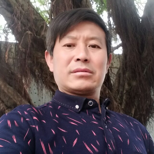 我想找个女的照片