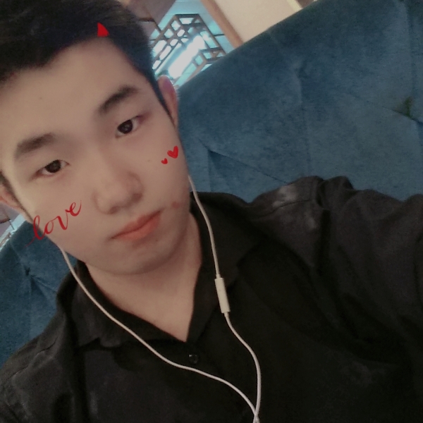 丶Than的照片