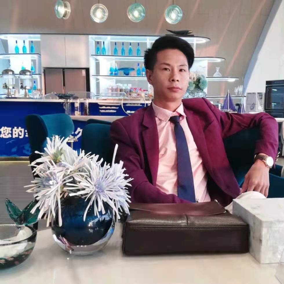和谐用蓝天的照片
