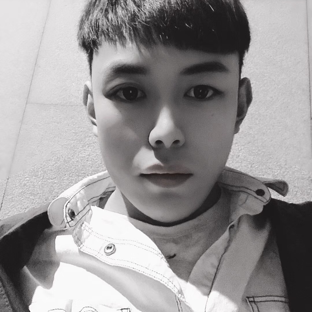 沦陷 。的照片