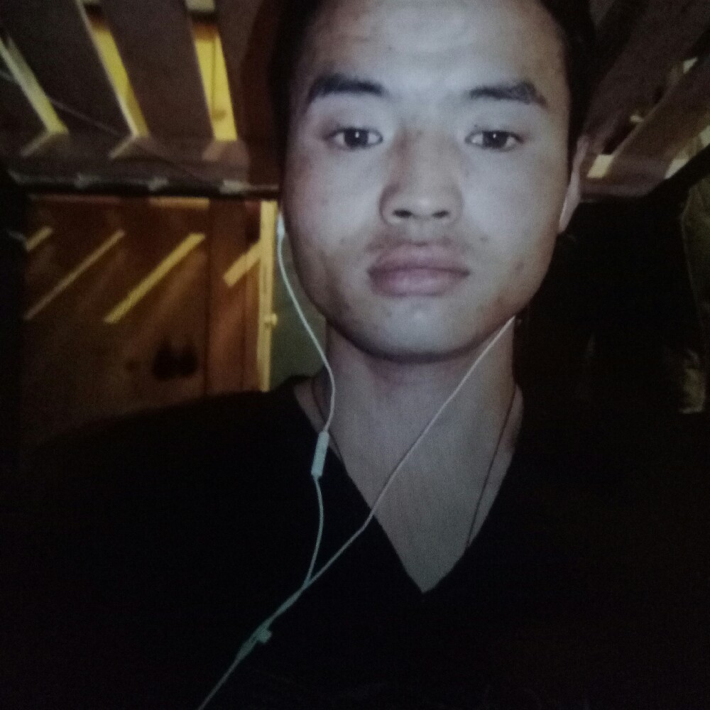 许俊峰的照片
