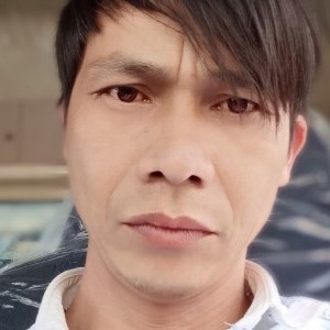 跳跳糖深拥留胡子的照片