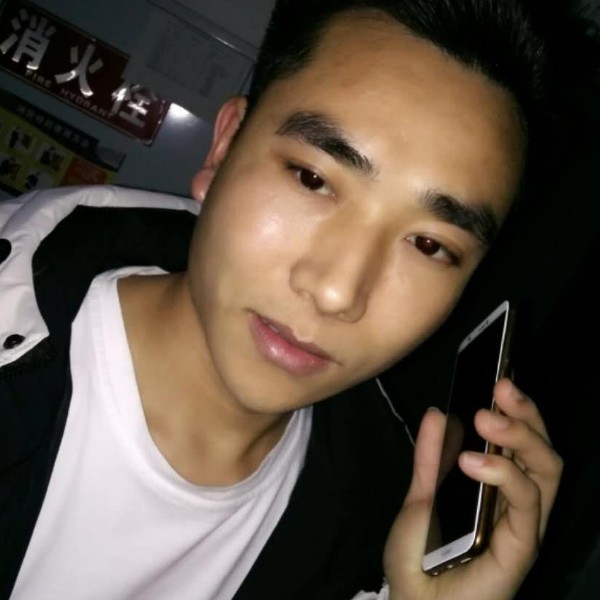 蠢蠢欲动好吧的照片