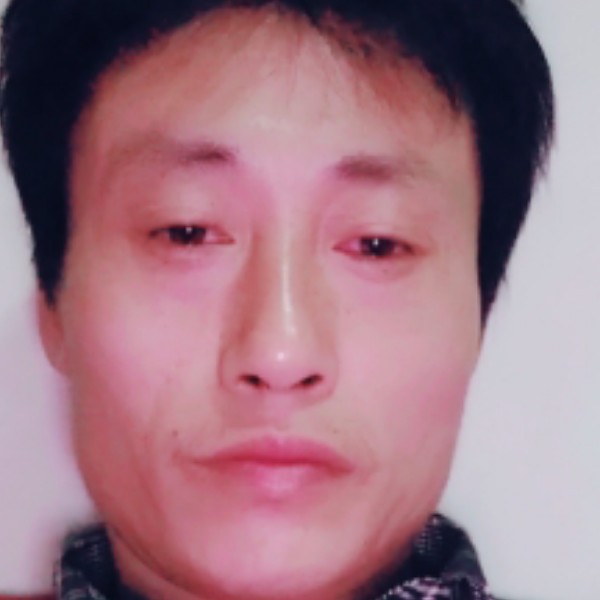 涟漪放弃粗暴的照片