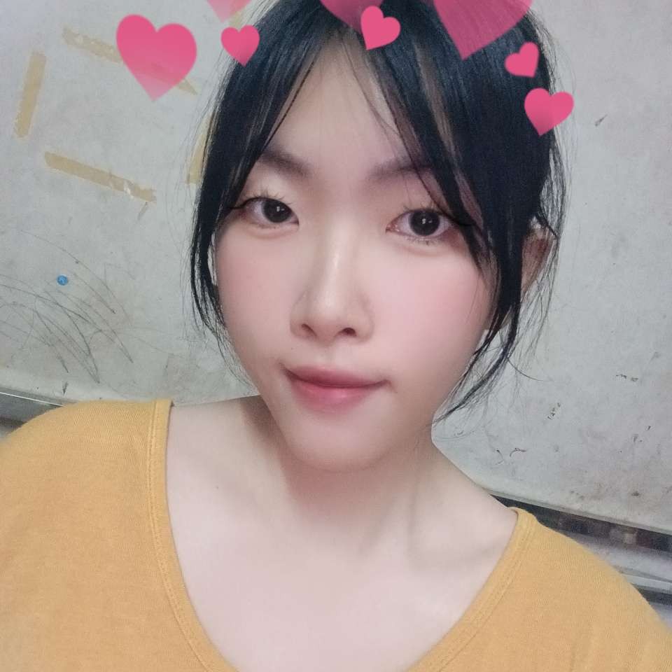 书包柔弱哈哈哈的照片