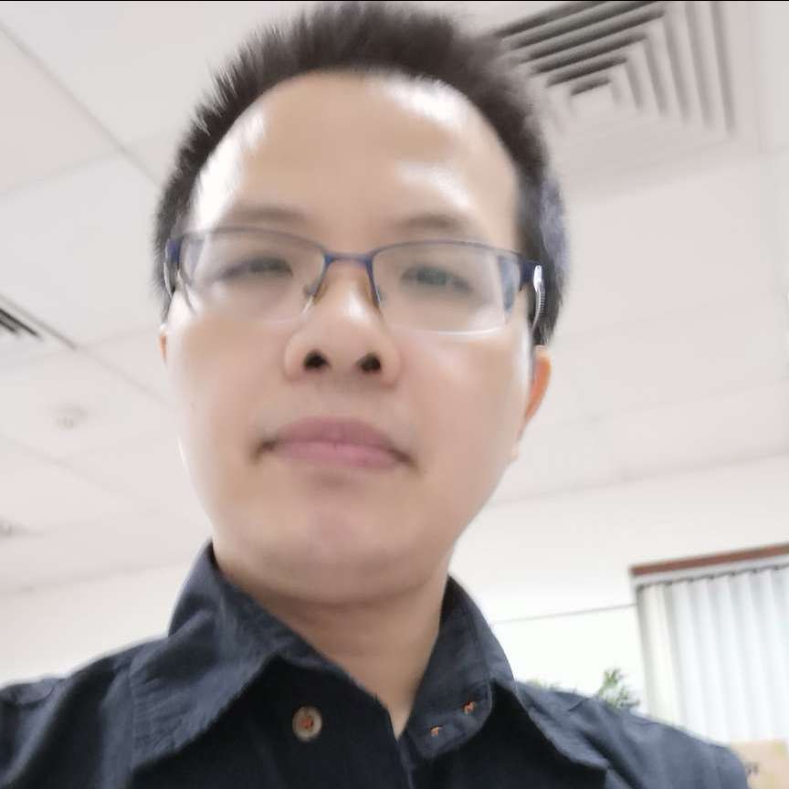 高高与鸵鸟的照片