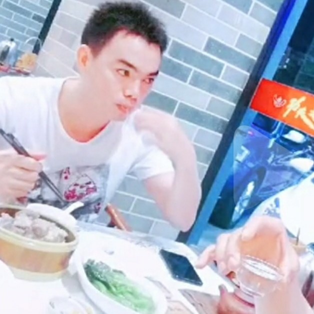 公子真的照片
