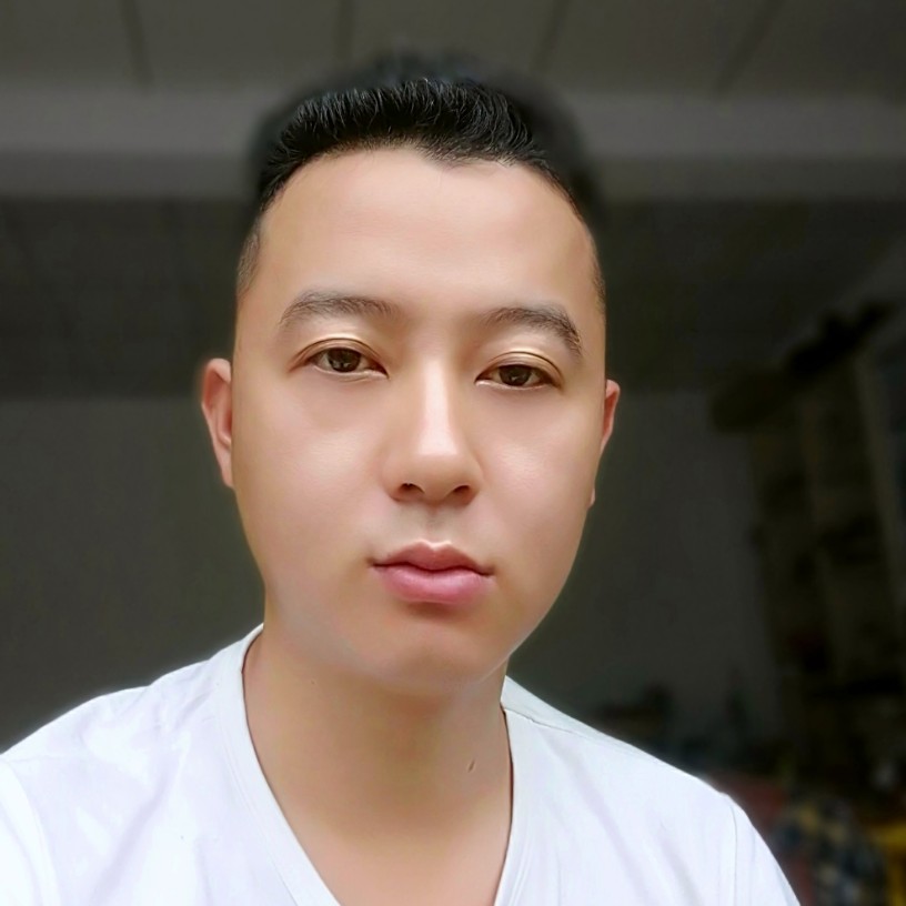初妆爱仁爱的照片