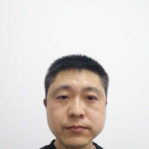 凌枫叶的照片