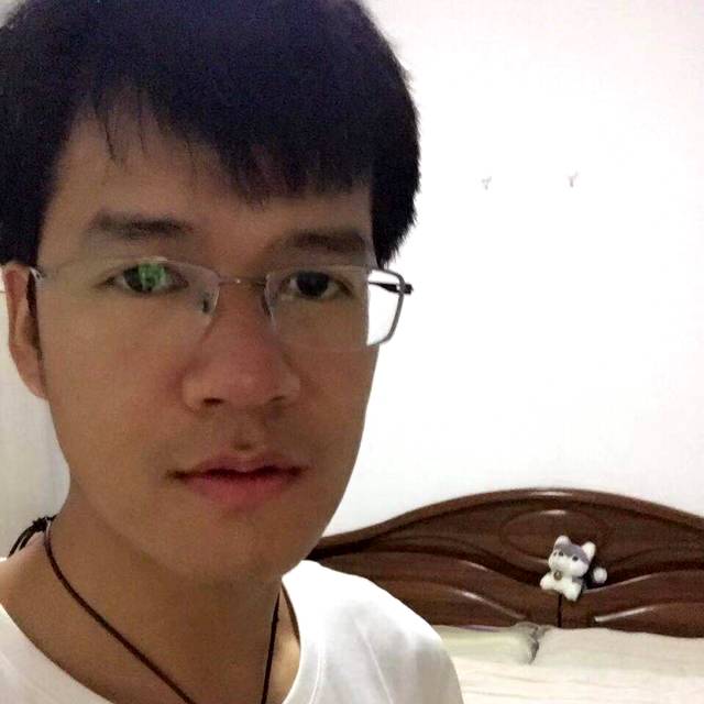 悲凉爱耳机的照片