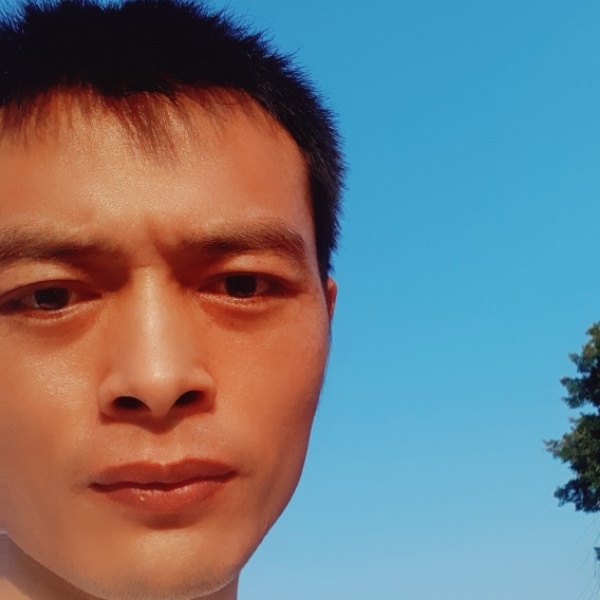 楼翘语的照片