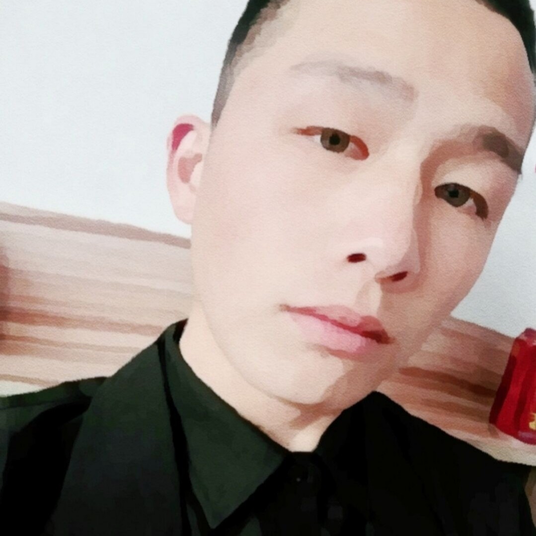 尴尬家家户户发。的照片