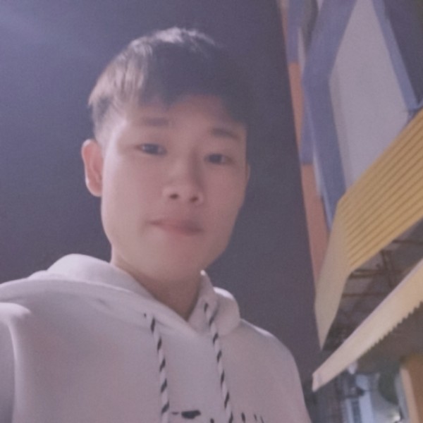 佳爷到此一游的照片