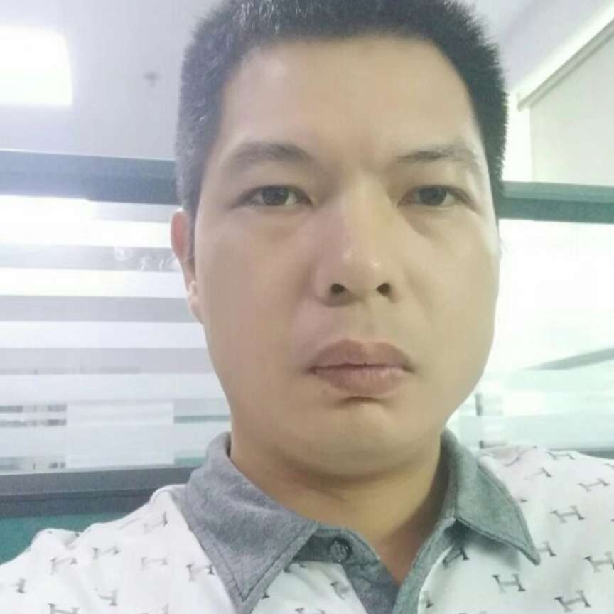 百万坚哥的照片