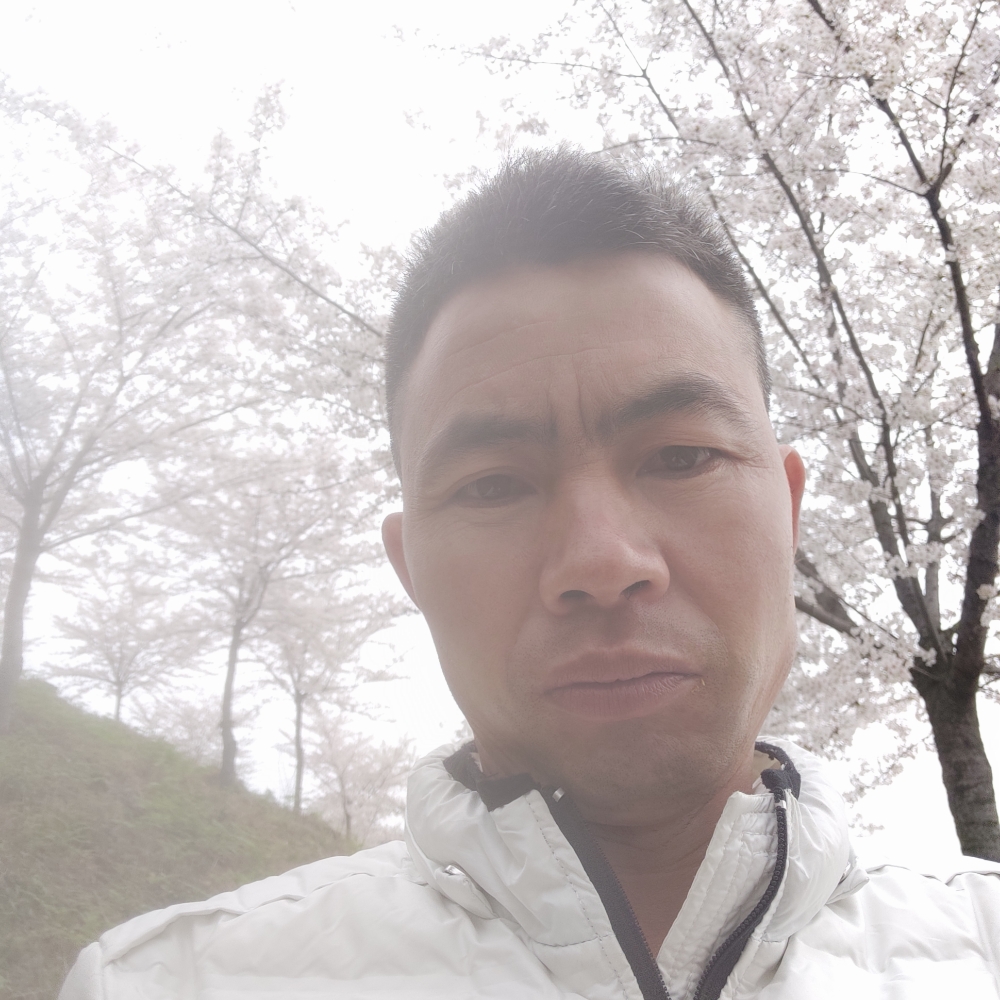 玩命愿初妆的照片