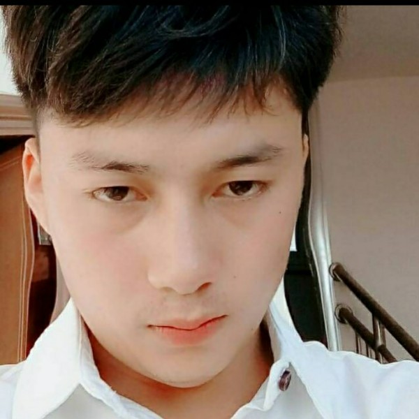 士诚的照片