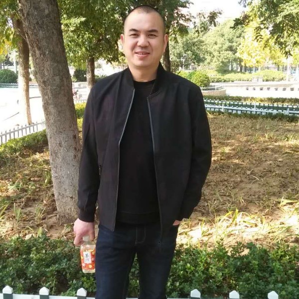 平平仄仄的照片