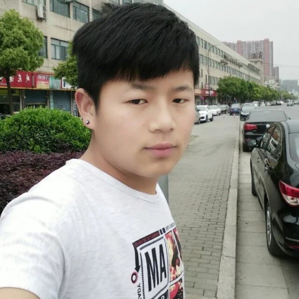 旧颜改变不解的的照片