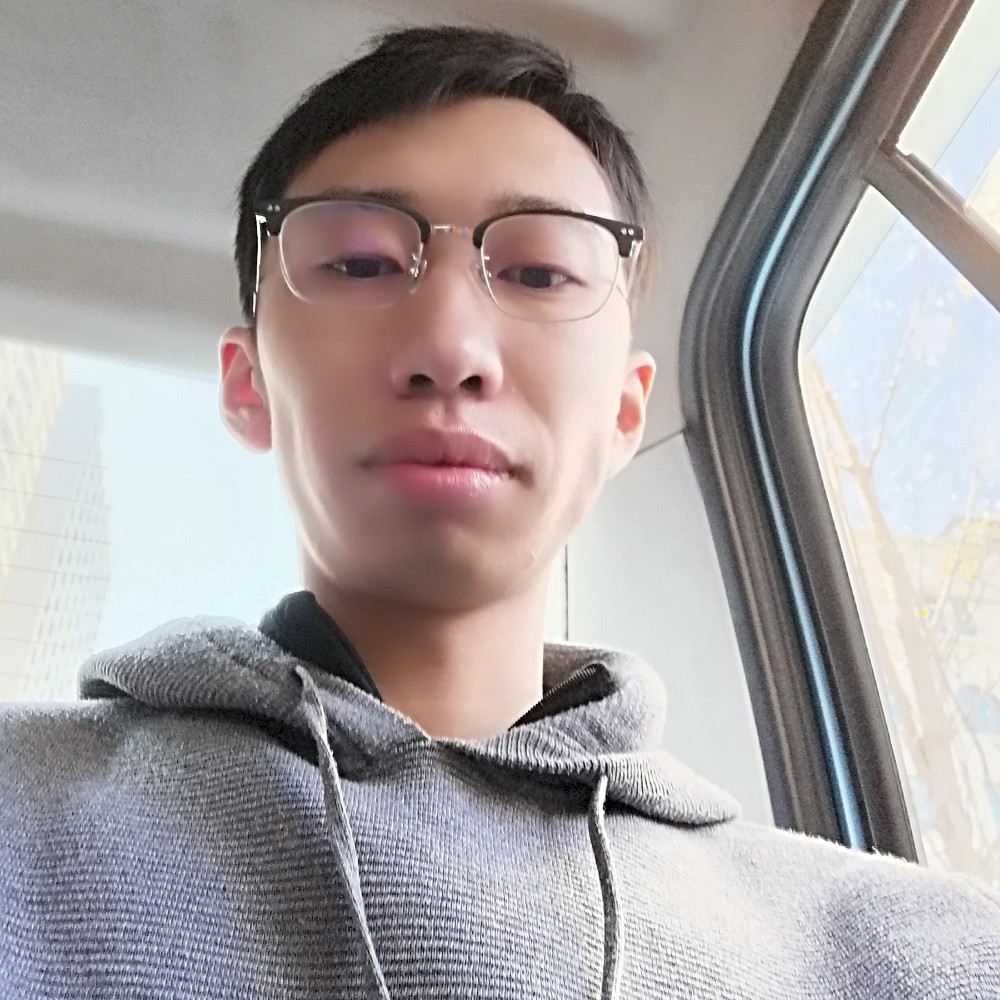 戏命小丑的照片
