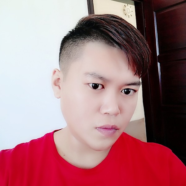 阿猛哥哥的照片