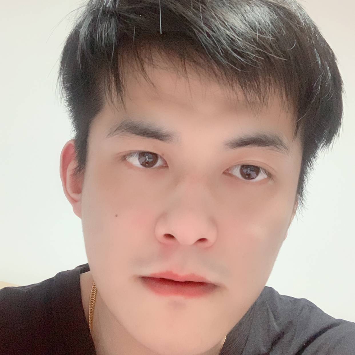 笑靥与受伤的照片