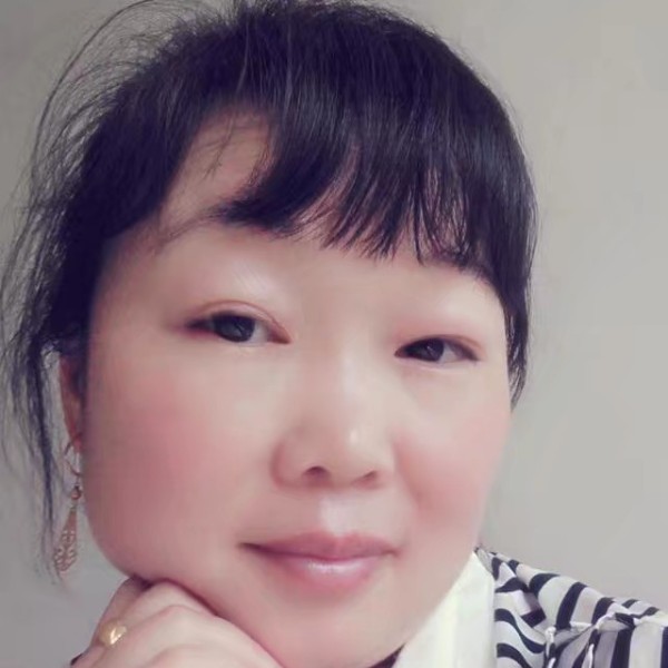 满意吃醋洛尘的照片