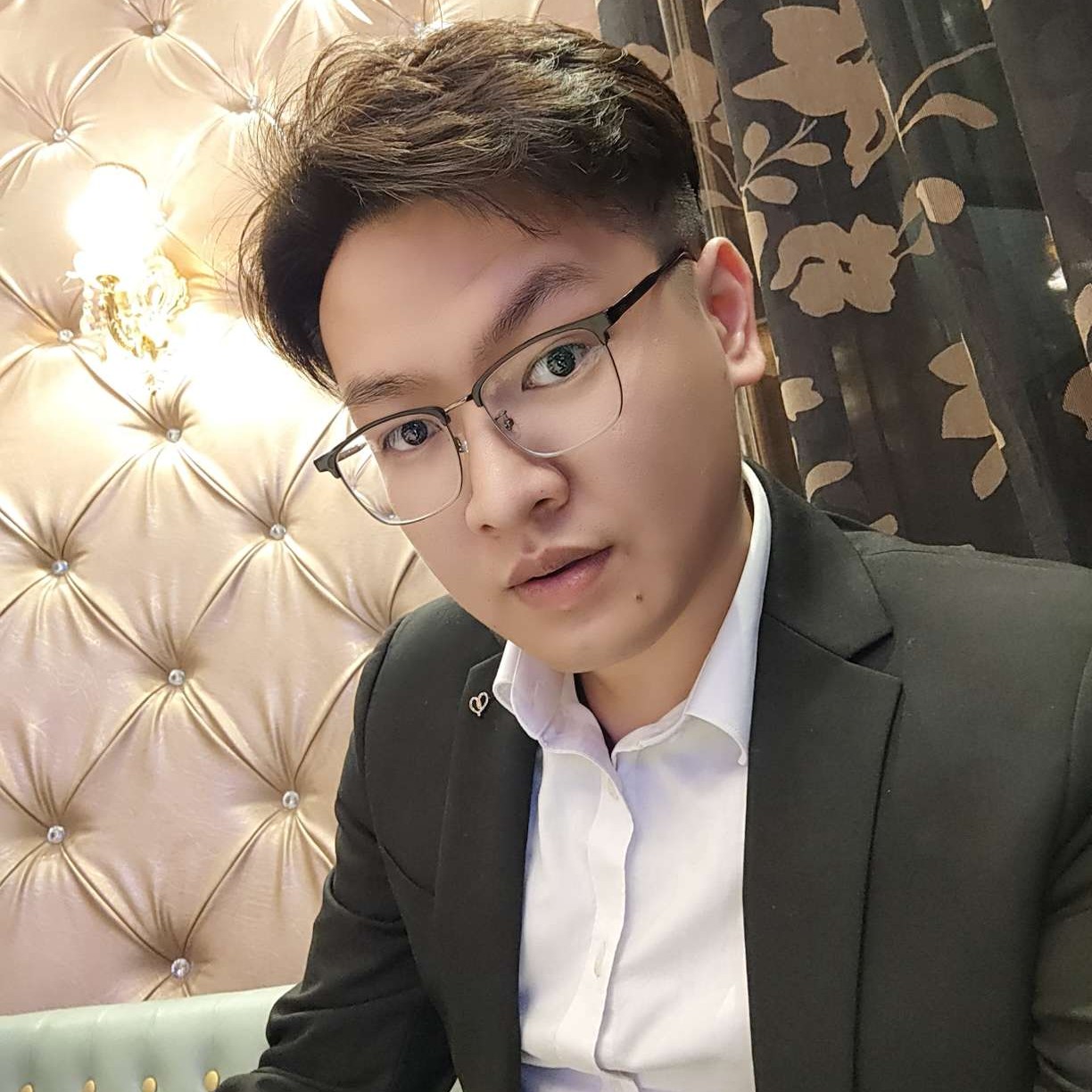 机智蹁跹火龙果的照片